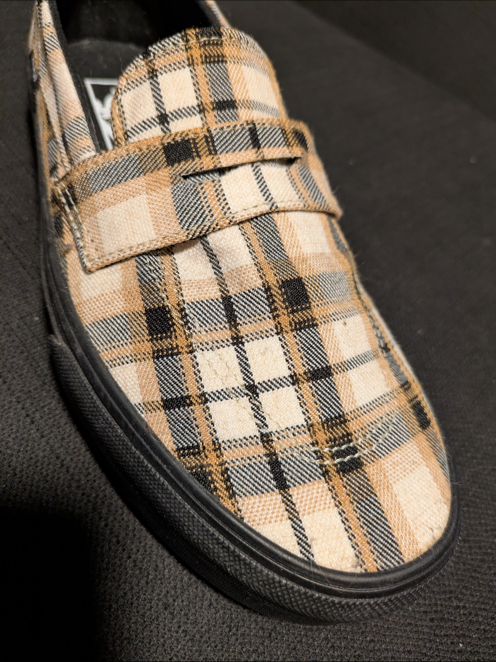 Vans Women’s Plaid Slip-On Loafers in Beige and Black - Picture 6 of 9